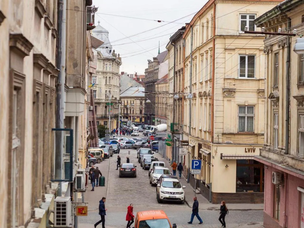 Large & Modern Flat With Balcony In Heart Of Lviv Apartment Ukraine